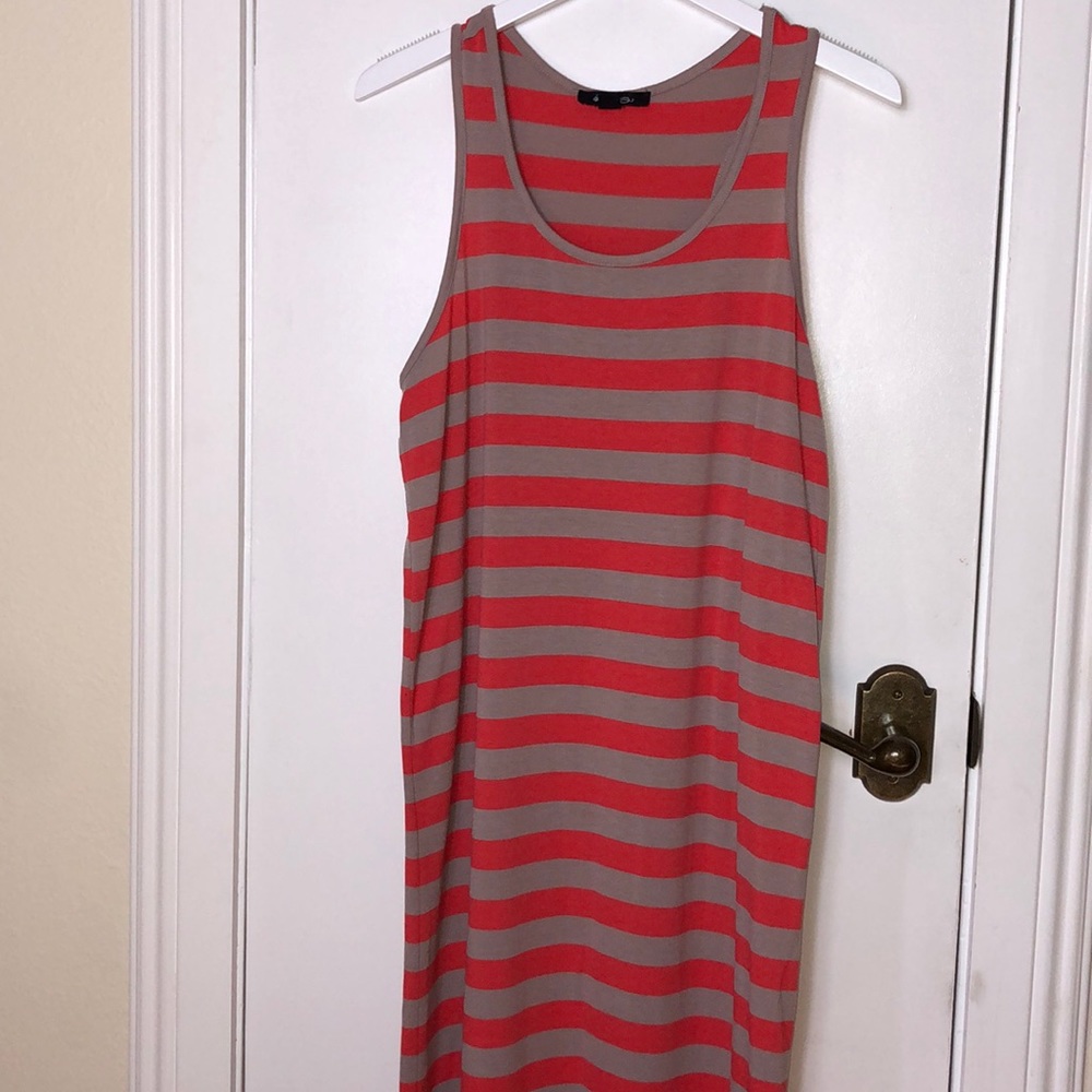 Forever 21 maxi coral/ tan striped dress size Lg